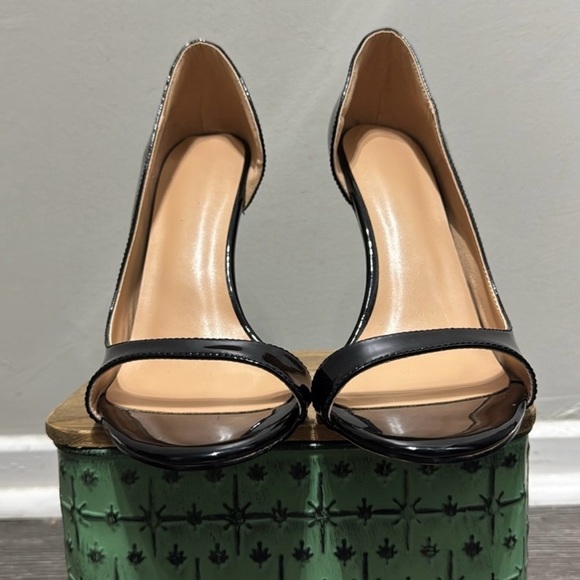 Elegant Black High Heel Shoes - Picture 4 of 7